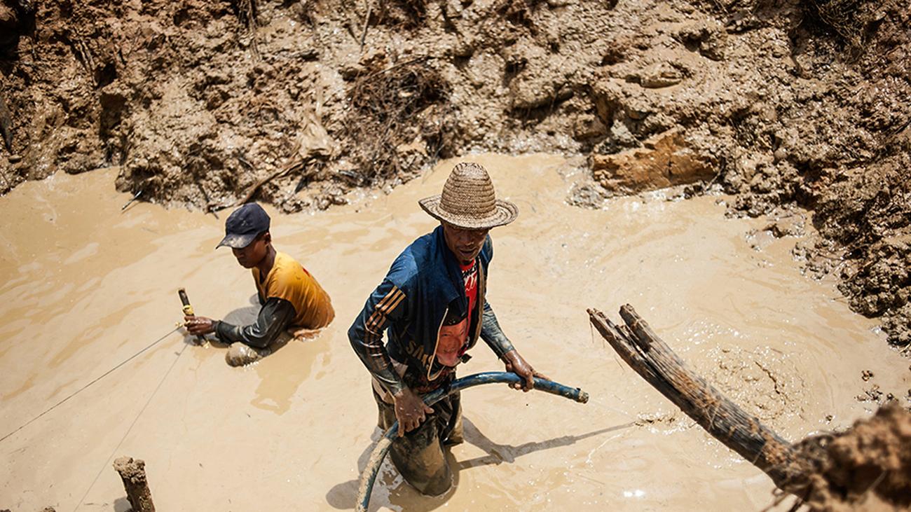 Indonesia: Penambang berlian di Banjarbaru