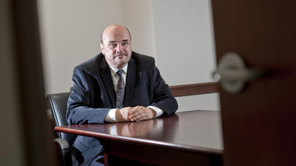 Wirtschaft, Martin Armstrong, Dokumentarfilm, Finanzkrise, Wall Street, Skandal, Betrug, Gefängnis, Hedgefonds, Citigroup, Nikkei, USA, Washington D.C.