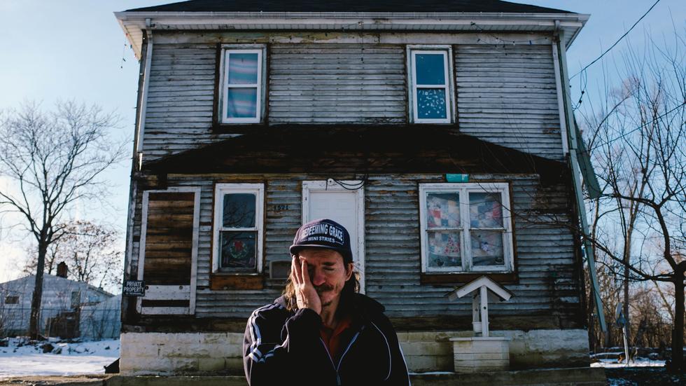 Ein Mann aus der Stadt Flint im US-Staat Michigan, wo im vergangenen Jahr 40,1 Prozent der Bürger unter der Armutsgrenze lebten.