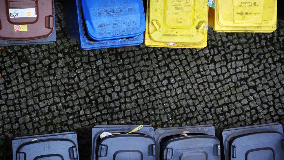 Mülltrennung: Deutsche sortieren Abfall nicht richtig | ZEIT ONLINE