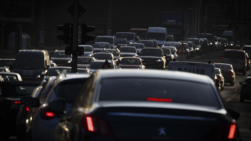 Autoindustrie: Die Autobahn A13 in der Nähe von Baruth