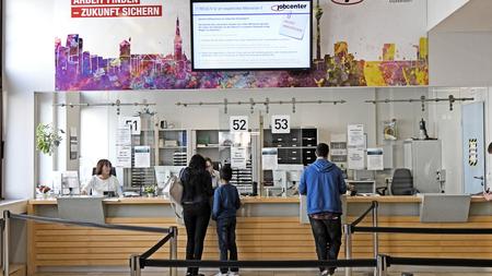 Hartz Iv Satz Steigt Um 1 9 Prozent Zeit Online