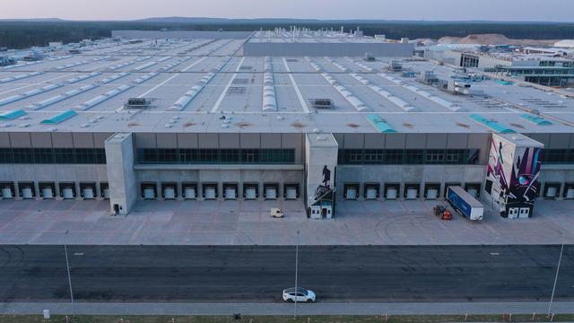 Tesla Gigafactory Grünheide: Kritik an Brandenburger Umweltbehörden nach Leck am Tesla-Werk