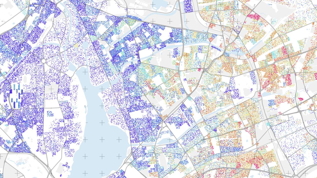 Income Inequality in Major German Cities: A Visualization of Household Net Income Distribution