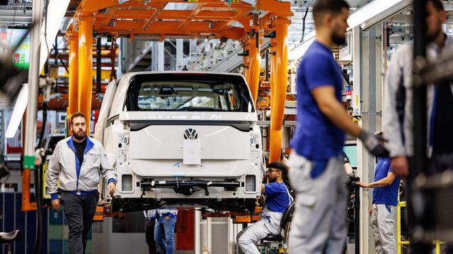 Wirtschaft: Industrieproduktion in Deutschland deutlich gesunken