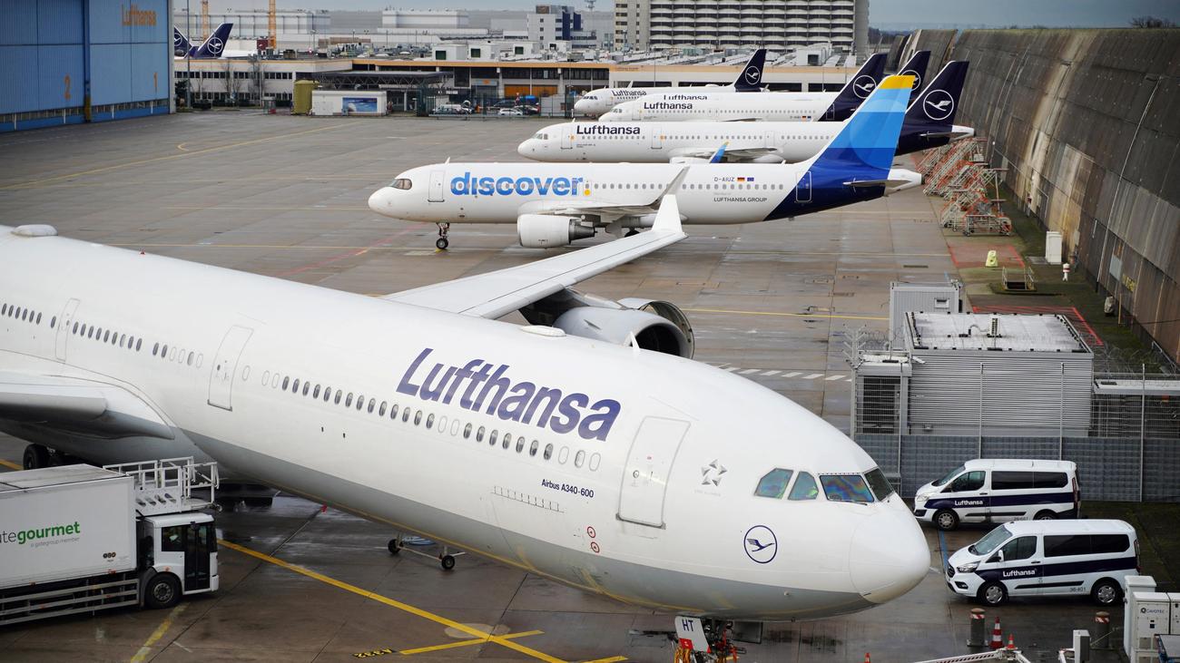 Tarifstreit: Warnstreik Bei Lufthansa-Bodenpersonal Beendet | ZEIT Arbeit