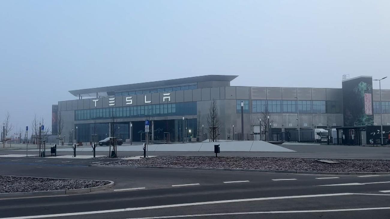 Grünheide : l’usine Tesla devrait redémarrer la semaine prochaine