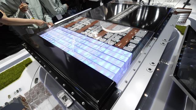 Automesse in Peking: Hersteller präsentiert E-Auto-Batterie mit 1.000 Kilometern Reichweite