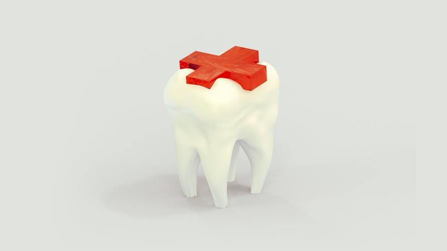 Wer sich für eine Zahnzusatzversicherung entscheidet, sollte darauf achten, dass sie Zahnersatz und weitere Behandlungen wie etwa Knochenaufbau umfasst.