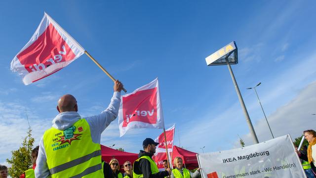 Streikwelle: Ver.di ruft Beschäftigte im Einzelhandel am Freitag zu Streiks auf