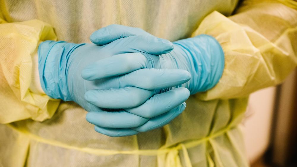 Der gesetzlichen Krankenkassen fordern ein Ausgabenmoratorium bei Honoraren und weiteren Leistungen - bis eine umfassende Reform auf dem Tisch liegt. Wie realistisch ist das?