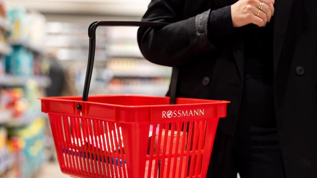 Umgang mit AfD: Rossmann und Vorwerk treten aus Verband der Familienunternehmer aus