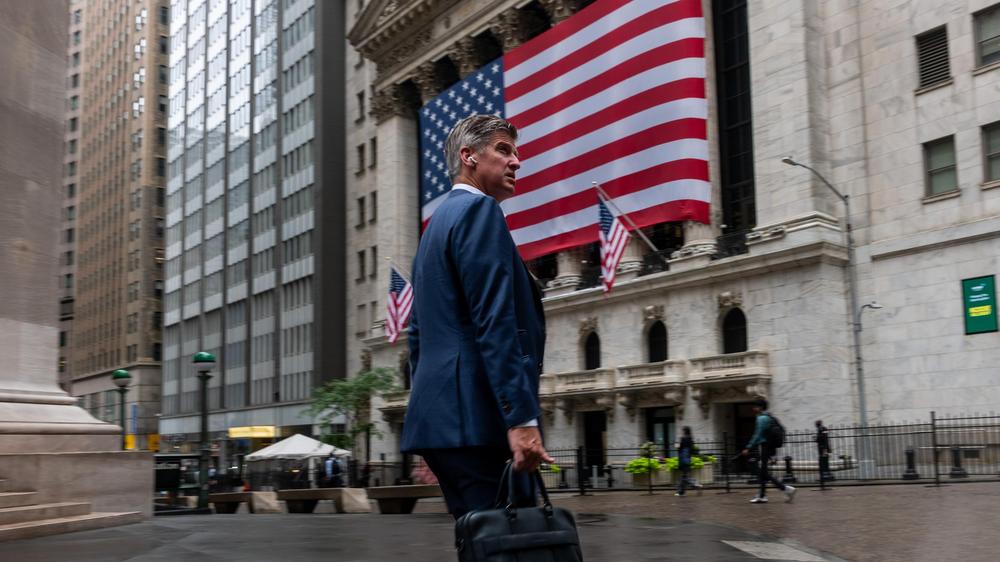  An der Börse in New York wird die Zinsentscheidung der US-Notenbank mit Spannung erwartet.