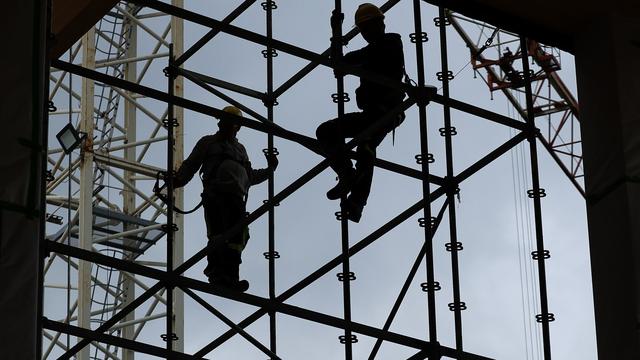 Arbeitsmarkt: Zahl der Erwerbstätigen erstmals seit 2020 minimal gesunken