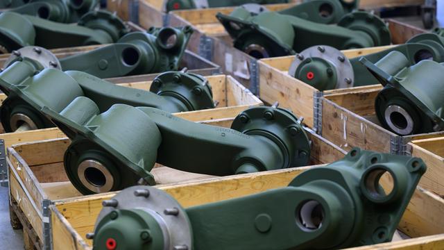 Konjunktur: Auftragseingang in deutscher Industrie steigt überraschend deutlich