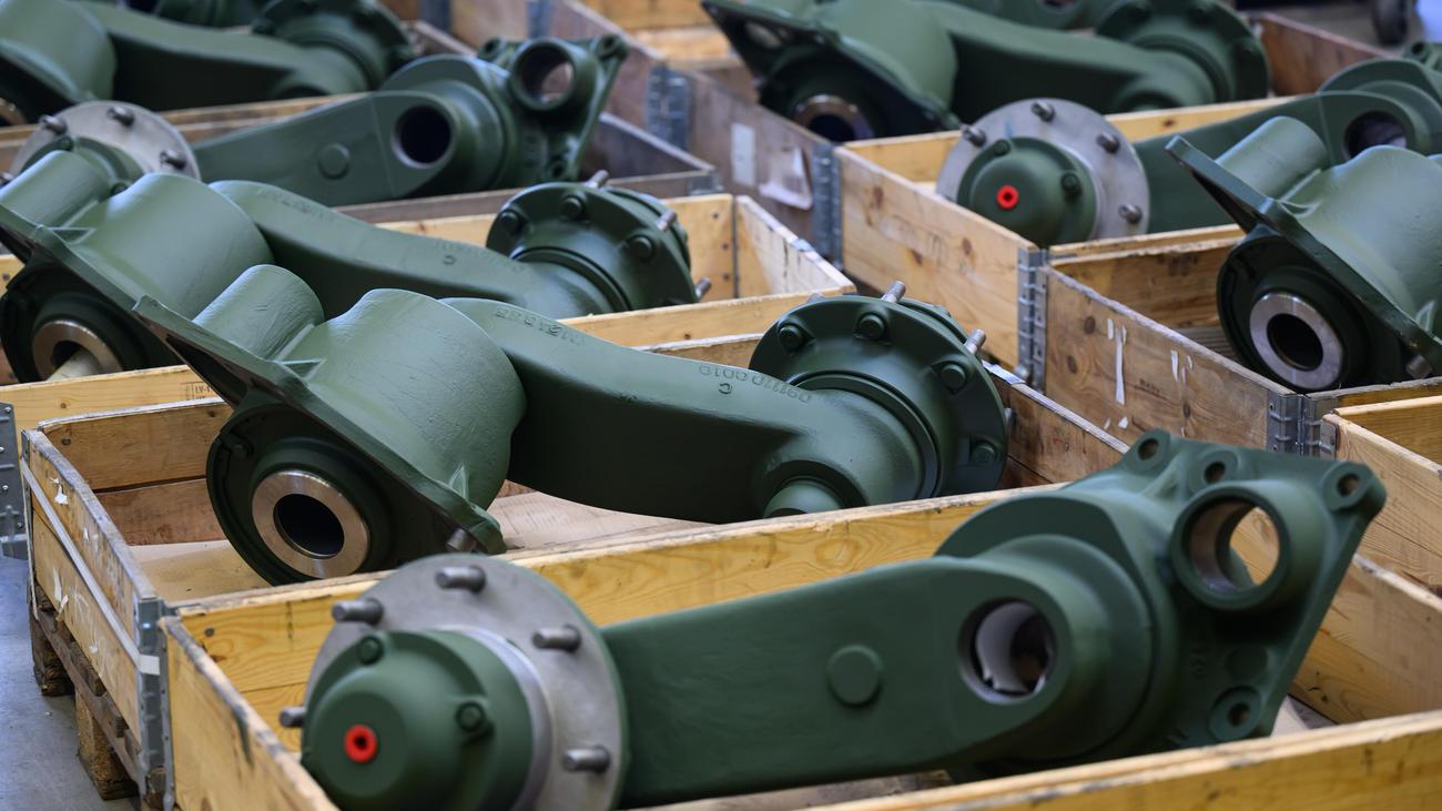 Konjunktur: Auftragseingang in deutscher Industrie steigt überraschend deutlich