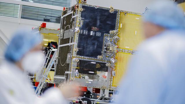 Satellitensystem der Bundeswehr: Airbus, Rheinmetall und OHB planen Kooperation für Satellitenprojekt