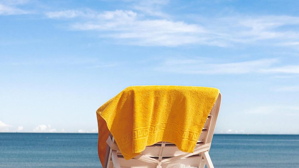 Summer vacation on the French Atlantic coast, for example? Families can get there cheaply with Interrail, as children up to 12 years old travel for free.