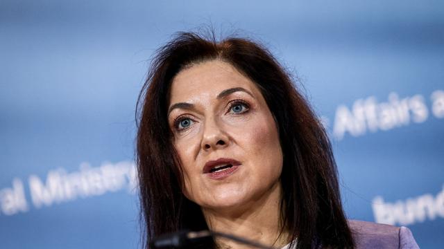 Bild: Kerosinversorgung: Wirtschaftsministerin Reiche streitet drohenden Kerosinmangel ab