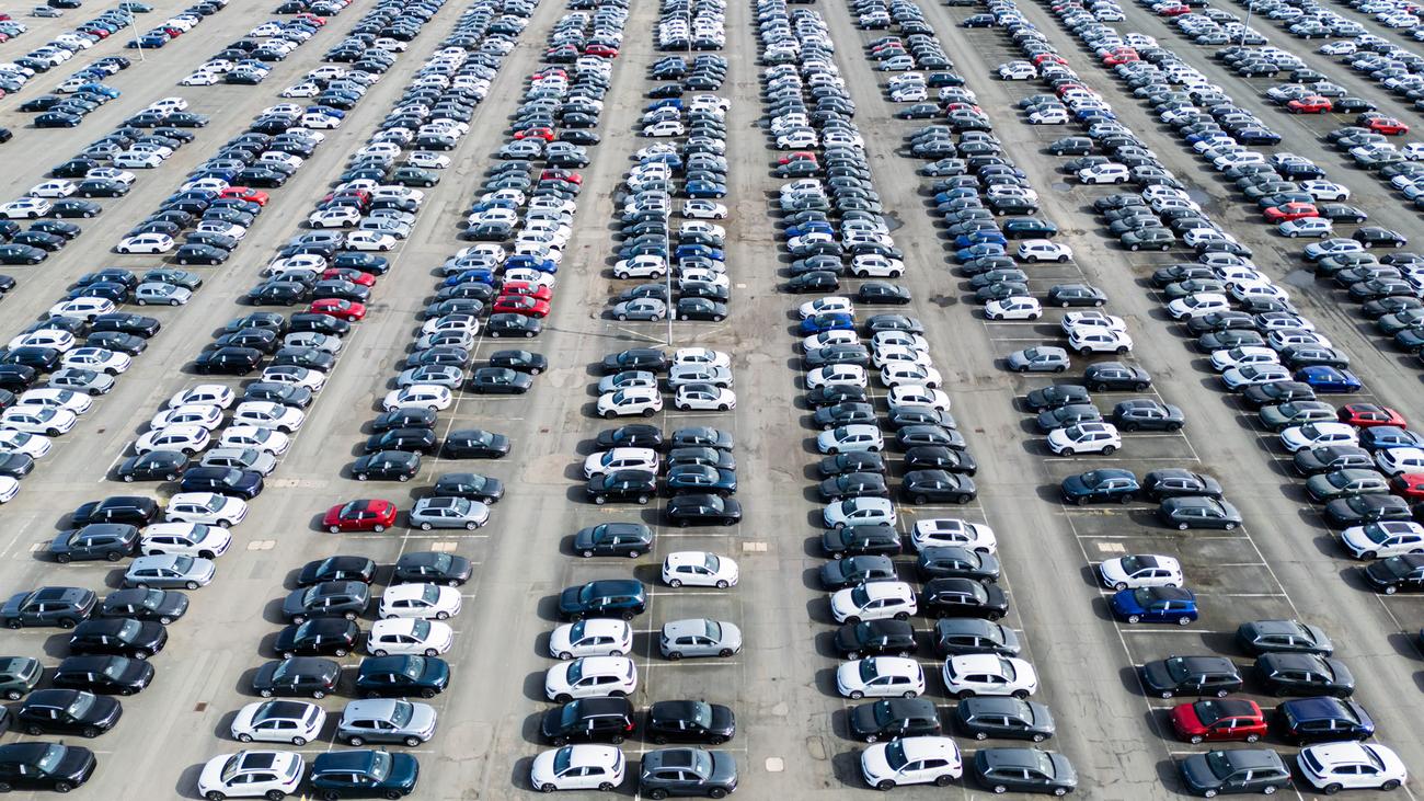 Volkswagen: VW verkauft weltweit weniger Autos und muss Rückgänge hinnehmen