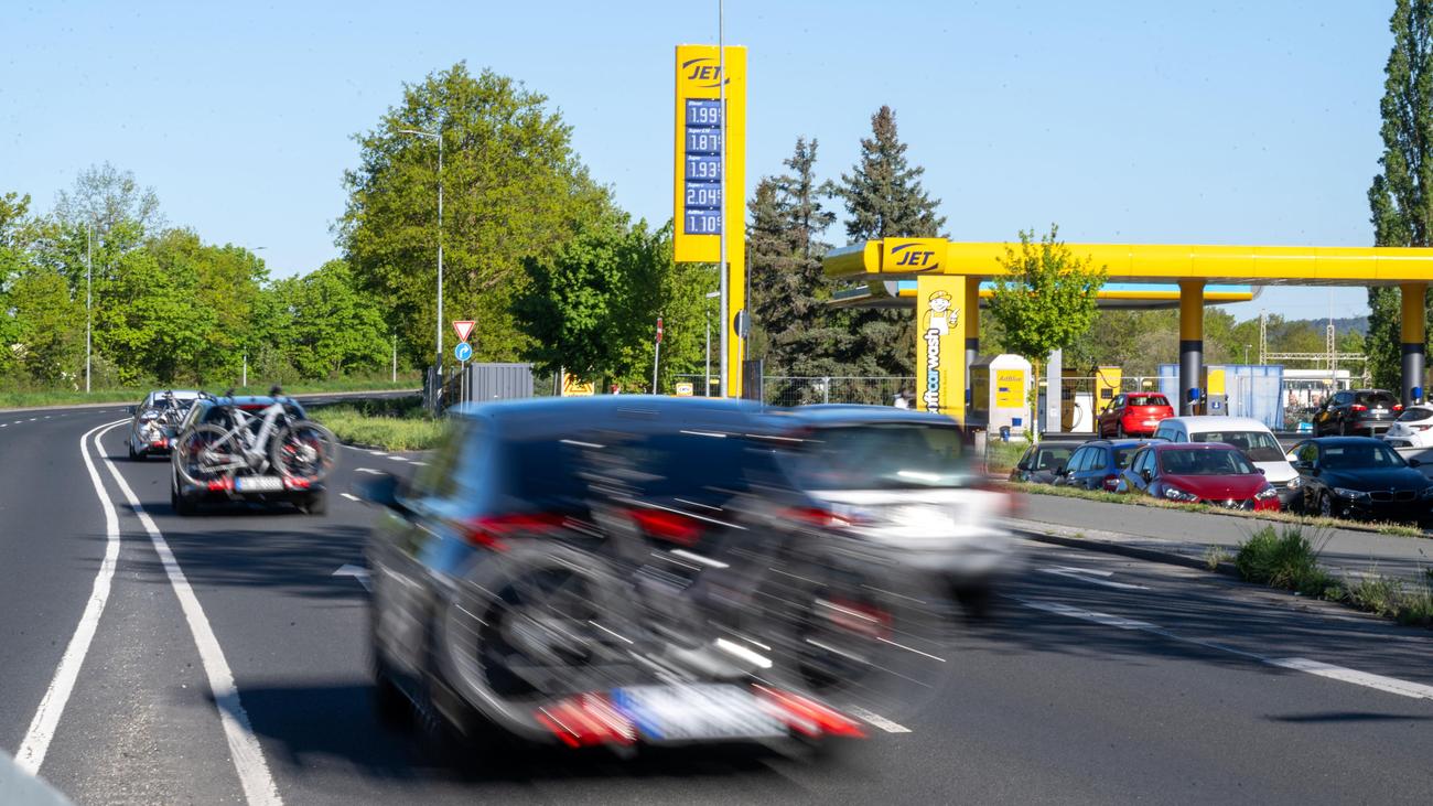 Benzin und Diesel: Spritpreise fallen auf niedrigsten Stand der letzten zwei Monaten