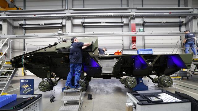 Panzerhersteller KNDS: Rüstungskonzern KNDS kündigt Börsengang in Frankfurt und Paris an