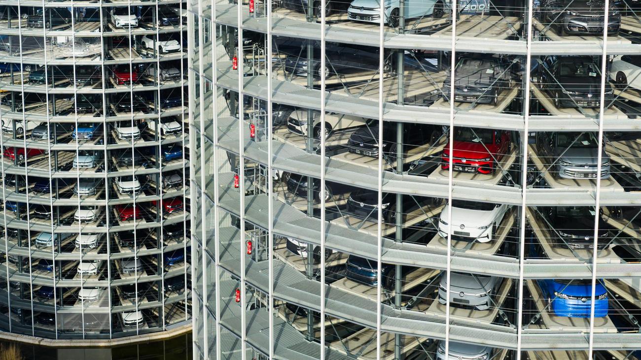 Neuwagen: Verkauf von Verbrenner-Autos wird wieder stärker gefördert