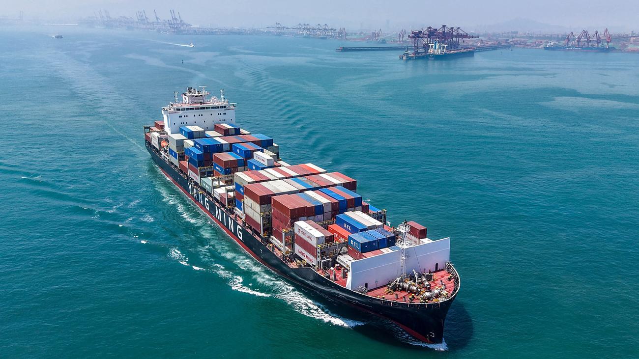 Chinas Wirtschaft: China liefert deutlich mehr Waren nach Deutschland