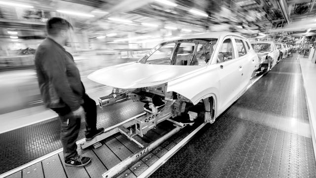 Wirtschaftspodcast: »Ist das eine Blase?«: Ist die deutsche Autoindustrie am Ende?