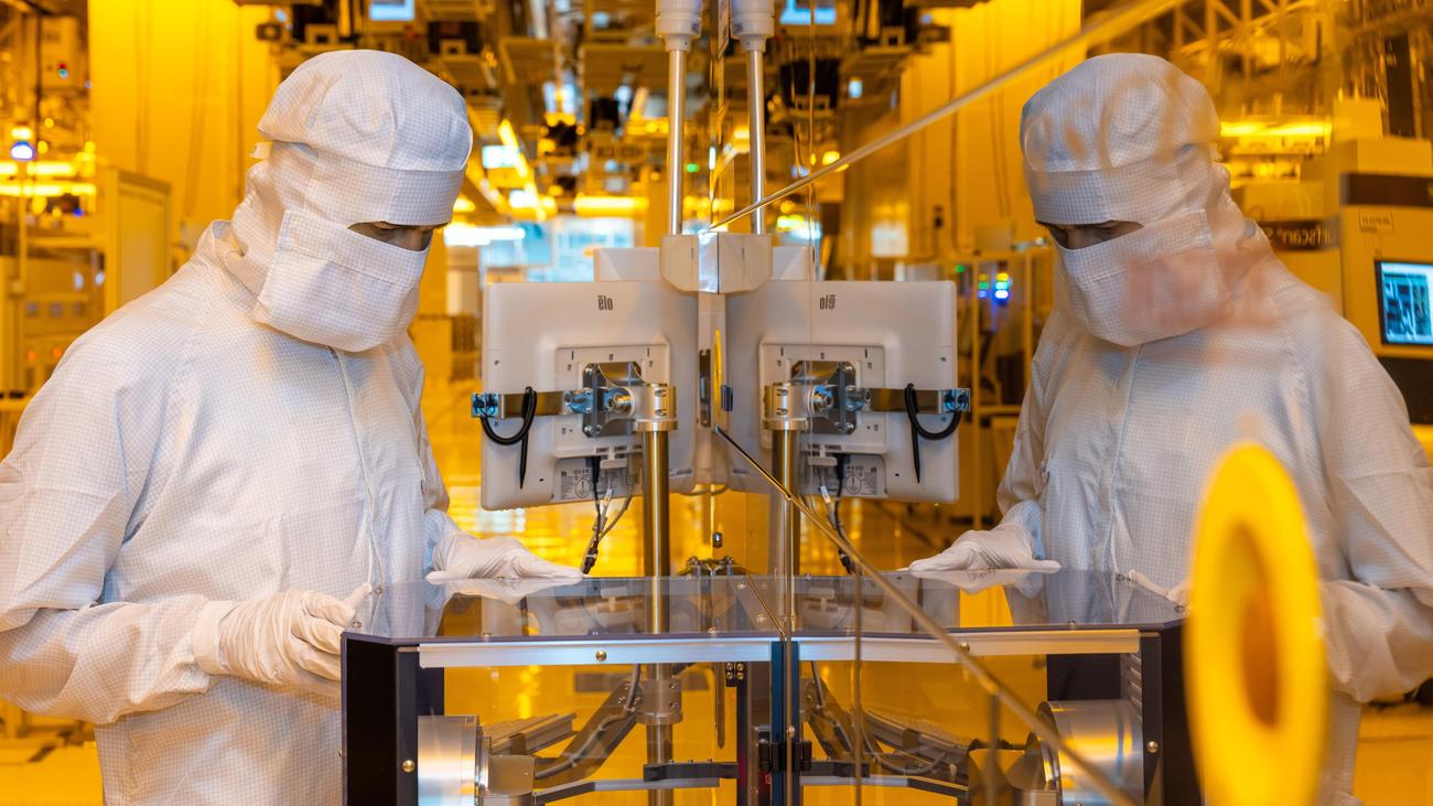 Infineon: Chiphersteller Infineon erzielt Höchstwert beim Umsatz
