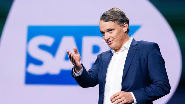 Managergehälter: Dax-Vorstände verdienen 42 Mal so viel wie die Beschäftigten