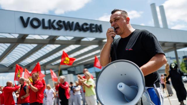 Volkwagen: VW-Belegschaft wirft Management »desaströse Kommunikation« vor