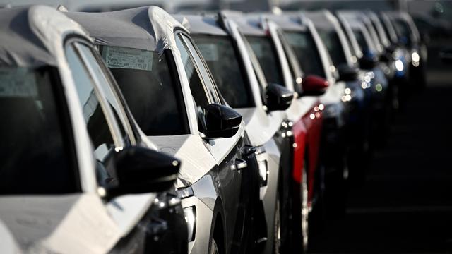 Handel: Deutsche Exporte trotz starkem US-Geschäft leicht gesunken
