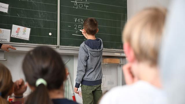 Schulpflicht: Handwerk warnt AfD vor Abschaffung der Schulpflicht