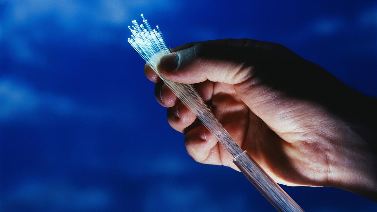Telekom, Vodafone & Co: Wurde Ihnen ein Glasfaser-Vertrag an der Haustür ...