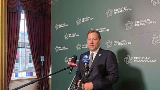 Hohe Spritpreise: EU-Kommission plant vorerst keine Übergewinnsteuer für Ölkonzerne