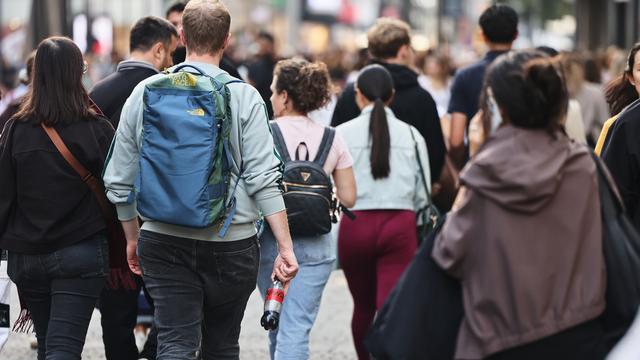 Bundesagentur für Arbeit: Zahl der Arbeitslosen im Oktober gesunken