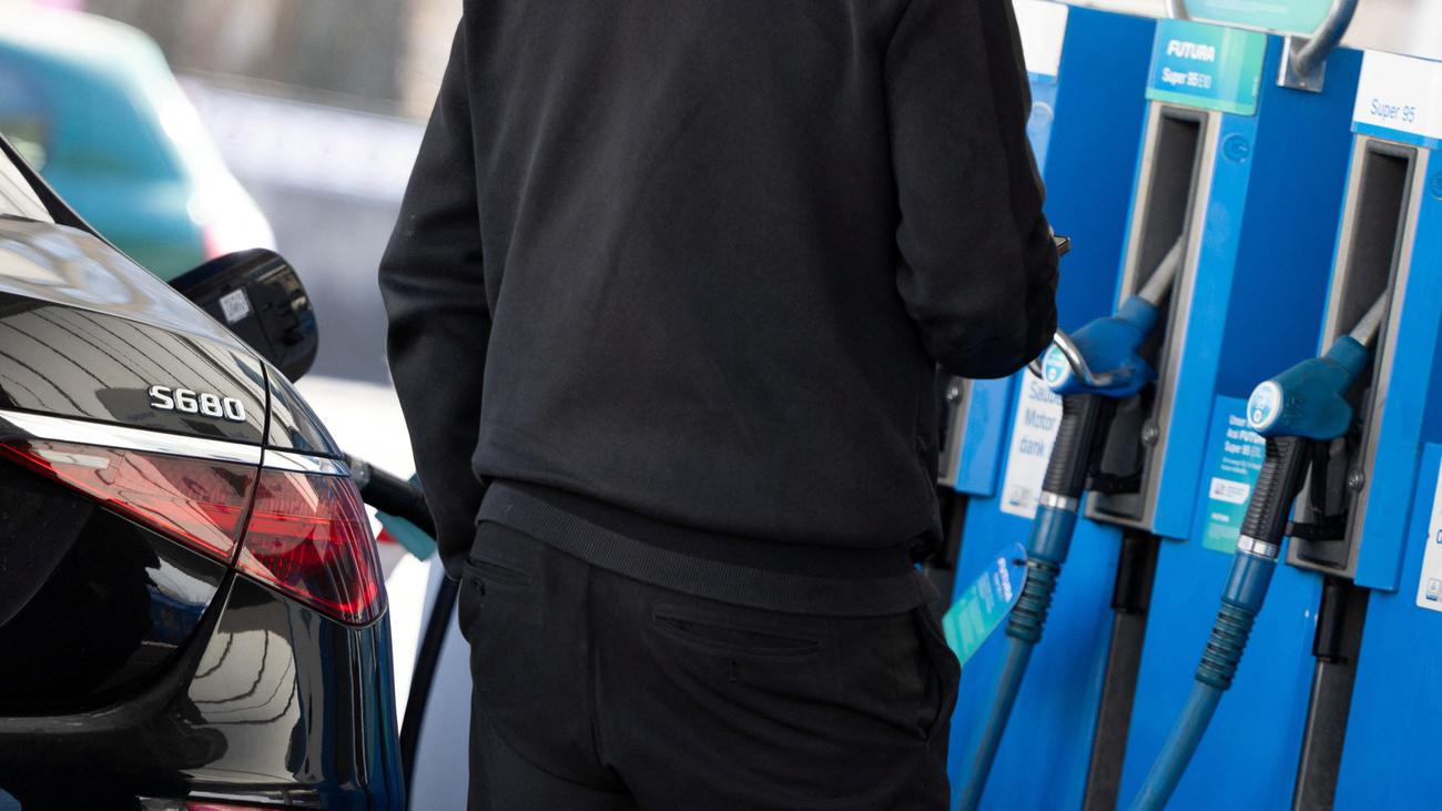 Öl- und Benzinpreise: Irankrieg lässt Preise für Sprit und Heizöl steigen