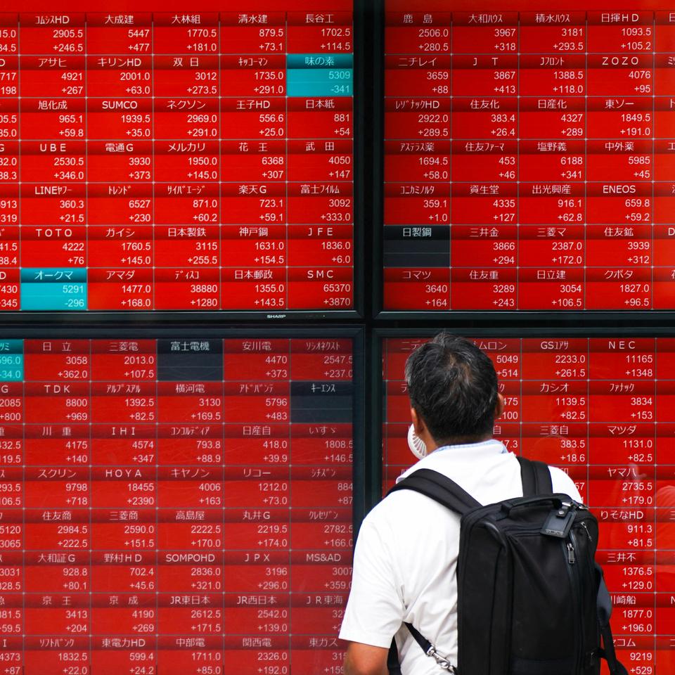 Börsencrash: Wie Carry Trades die Börsen beben lassen | DIE ZEIT