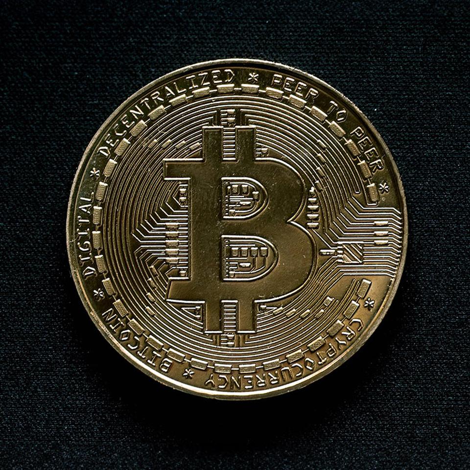 Kryptowährung: Bitcoin-Kurs so hoch wie nie | DIE ZEIT