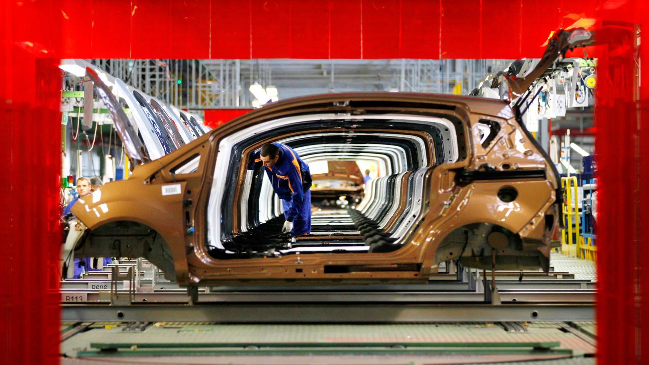 Autoindustrie: Ford will 12.000 Stellen in Europa abbauen