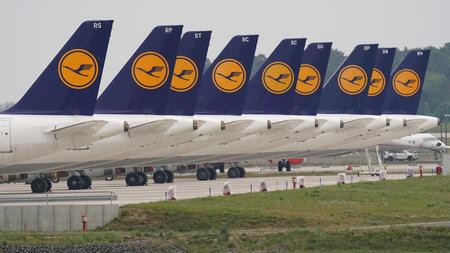 Corona Krise Lufthansa Will Stornierte Tickets Bis Ende August Erstatten Zeit Online