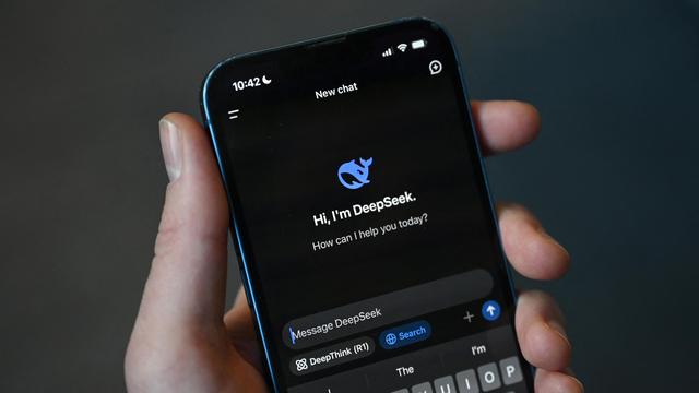 Künstliche Intelligenz: KI-Start-up DeepSeek lässt Tech-Aktien weltweit sinken