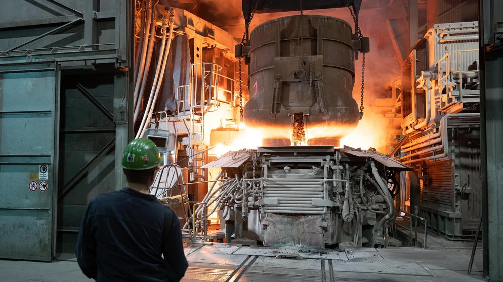 Wirtschaft: Die Beschäftigung in der Metallbranche sinkt laut dem Arbeitgeberverband Gesamtmetall bereits seit 21 Monaten.