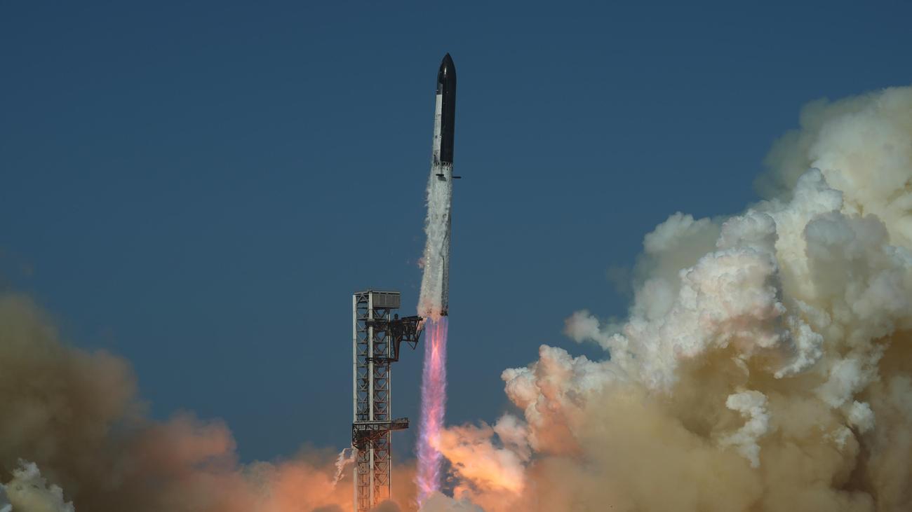 Riesenrakete Starship: SpaceX fliegt ersten erfolgreichen Starship-Test seit Börsengang