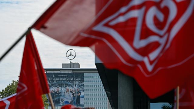 Mercedes-Benz: Mercedes kündigt mögliche Schließung von zwei Werken in Deutschland an