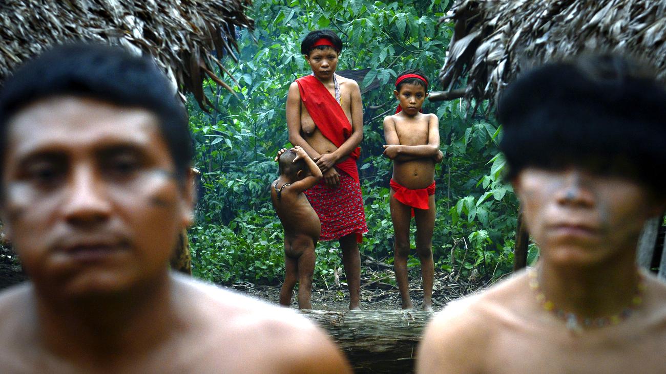 Дикое племя амазонки людоеды