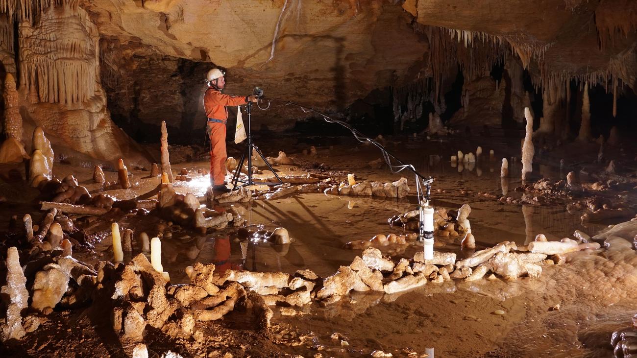 Archaologie Hatten Neandertaler Angst Im Dunkeln Zeit Online