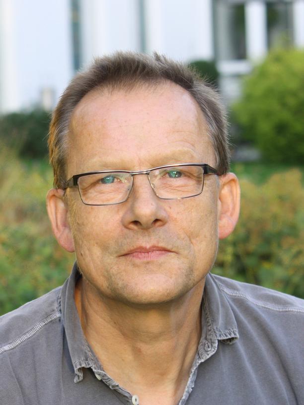 Dinosaurier: Bernhard Kegel ist Biologe und Wissenschaftsautor. Kürzlich erschien sein Buch "Ausgestorben, um zu bleiben – Dinosaurier und ihre Nachfahren" (2018).   