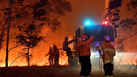 Waldbrande In Australien Es Ist Nicht Moglich Alle Feuer Unter Kontrolle Zu Bringen Zeit Online